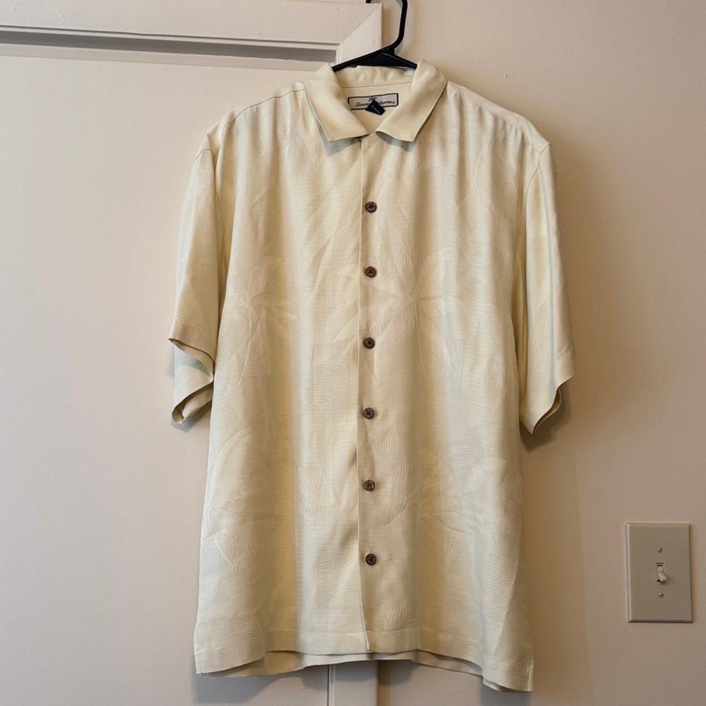 Tommy Bahama Light Yellow Casual Button Down Shirt